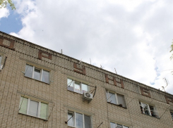 Публикуем ответ на фотозагадку «Где находится самый «дружелюбный» дом Волгодонска?»