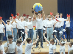 В школе №21 прошел фестиваль-конкурс «Пою тебе, победный май» 