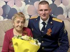 СК удалось отбить квартиру уроженки блокадного Ленинграда в Константиновске от ареста судебных приставов 