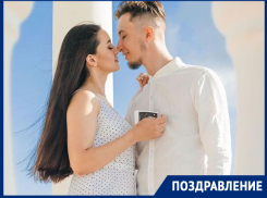 «Мисс Блокнот-2019» Юлия Добровольская стала мамой во второй раз