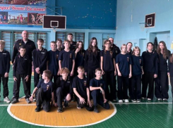 Вторая встреча «полицейского класса» и полиции в Волгодонске: ученики 22-й школы углубились в азы профессии