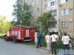 В Волгодонске три пожарные машины приехали на пригоревший ужин