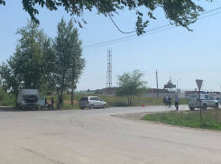 При столкновении легковушки и «Газели» на Гаражной пострадали женщины