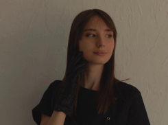 «Упертая, как кочерга, но миролюбива к окружающим»: 21-летняя Алена Чувилова примет участие в «Мисс-Блокнот 2025»