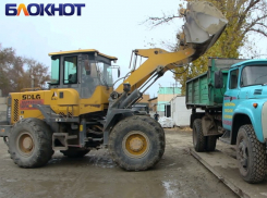 Широкий выбор сыпучих строительных материалов предлагает компания «Доставщик»