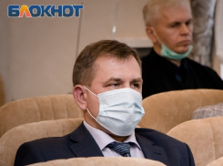Минобороны подарило Волгодонску раритетные советские грузовики и старую скорую помощь