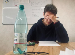 Школьники будут по-старинке сдавать все четыре экзамена в Ростовской области
