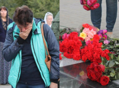 «Помним»: В память о погибших в результате теракта в Волгодонске зажгли свечи и провели панихиду 