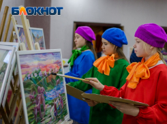 Художественной школе исполнилось 44 года