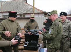 Казаки из Волгодонска передали в зону СВО системы связи и беспилотники