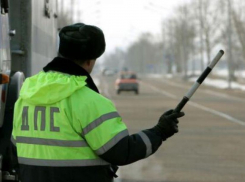 Водитель «Опеля» устроил ДТП на автодороге Ростов-Волгодонск и сбежал с места происшествия