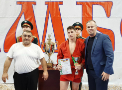 Волгодонцы успешно выступили на Всероссийском турнире по самбо в Ростове 