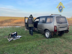 Троих подозреваемых в двойном убийстве в Зимовниковском районе заключили под стражу 