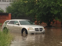 Центральные улицы Волгодонска оказались полностью затоплены после дождя