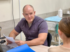 «Родинка – друг или враг?»: узнайте ответ в медцентре «ФлебоМед» с помощью революционной диагностики