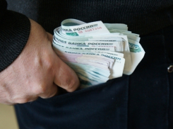 Два бывших волгодонских следователя подозреваются в том, что «оценили» изнасилование в 100 тысяч рублей