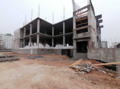 Депутатов заинтересовала проблема подключения к Интернету новой школы в В-9