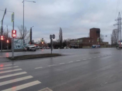 Четыре человека пострадали в утреннем ДТП на Портовой в Волгодонске 