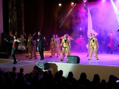 Сцены Волгодонска открылись для театральных коллективов Ростовской области