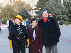 Коммунисты и их сторонники на митинге в Волгодонске выдвинули властям ряд требований по возрождению страны