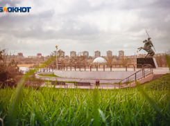 Из унылого зрелища в визитную карточку Волгодонска намерены превратить общественники набережную у ТРЦ