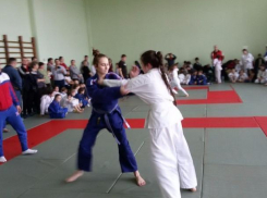 Юные волгодончанки отправились в хутор Чумбур-Коса ради звания «Мисс дзюдо Дона и Приазовья»