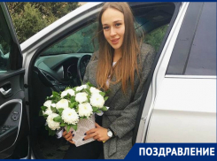 Обладательница титула «Мисс Блокнот-2017» Анастасия Журавлева отмечает день рождения 