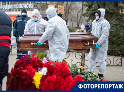 Около полусотни волгодонцев пришли проститься с Николаем Речкиным