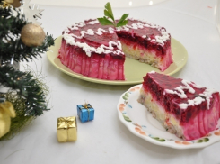 Торт-салат «Сельдь под шубой»