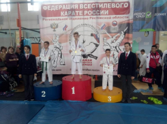 Каратисты из Волгодонска достойно представили город на областных соревнованиях