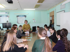 Чистое будущее Волгодонска обсудил регоператор со школьниками