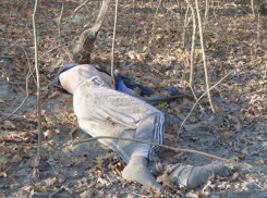 В Волгодонске в районе недостроенной набережной мертвый мужчина пролежал несколько дней