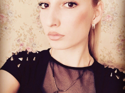 Блондинка Валентина Ануфриенко намерена побороться за титул «Мисс Блокнот Волгодонска-2017»