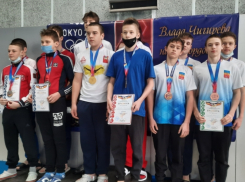 Команды «Волгодонск 1» и «Волгодонск 2» достойно представили город на областных соревнованиях по плаванию