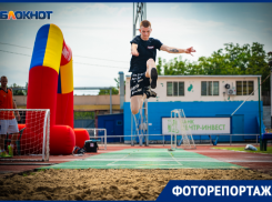 Сотни учителей, полицейских и атомщиков выясняли спортивные отношения в День физкультурника