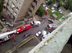 В Волгодонске на Строителей сгорела квартира – есть пострадавшие 