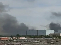 В Волгодонске загорелось поле за «Атоммашем»