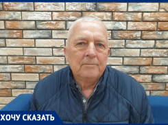 «Армада из ржавых вагонов заблокировала дорогу к дачам»: дачники с улицы Окружной бьют тревогу