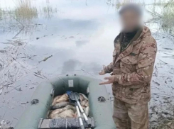 Браконьера с полной лодкой рыбы задержали в Цимлянском районе 