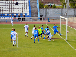 Главный футбольный клуб Волгодонска заставил понервничать своих болельщиков в игре с «Чайкой»