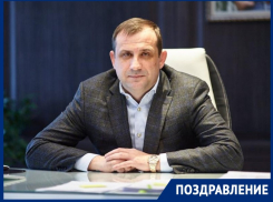 Коллеги сердечно поздравляют с днем рождения Сергея Николаевича Змиевского