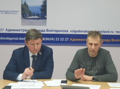 «Таджики и узбеки селятся в Москве и Подмосковье, а повышенный норматив распространили и на нас»: в Думе Волгодонска выразили протест против высокой стоимости холодной воды