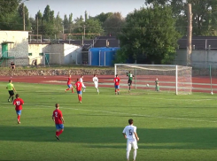 Ростовчане потерпели жестокое поражение на поле стадиона «Труд»