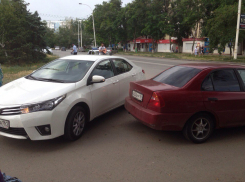 Незначительное ДТП затруднило движение по Энтузиастов