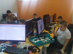 Откройте для вашего ребенка дверь в мир IT*с «Компьютерной Академией ТОП»