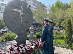 Памятный митинг прошел в Волгодонске в день годовщины аварии на Чернобыльской АЭС