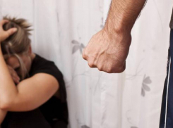 26-летнюю волгодончанку насмерть забили в квартире на Степной 