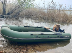 Браконьера на лодке из ПВХ с мотором задержали у станицы Новоцимлянской при поддержке сотрудников ГАИ