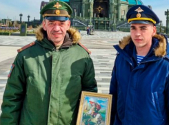 Сына военного комиссара Цимлянского и Волгодонского районов наградили медалью Жукова