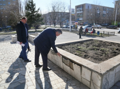 До 9 мая все памятные знаки в Волгодонске обещают привести в порядок